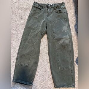 Women's Olive Cropped Jeans